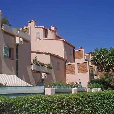 아파트 Les Terrasses Fleuries By Interhome *